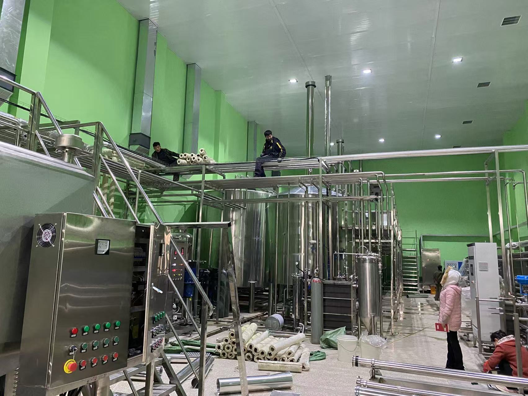 正阳精酿啤酒设备厂—精酿啤酒设备制造：传承工艺与创新科技的交融